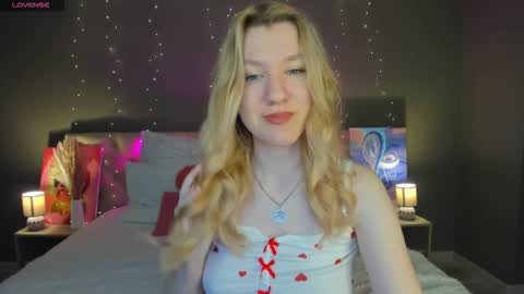 melissa_moooree online show from 6, 11, 2025