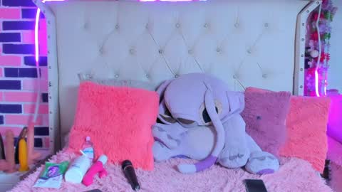 Snapshot of melissa_walker_ chatting on 5, 2, 2025 Meli online show from 5, 2, 2025