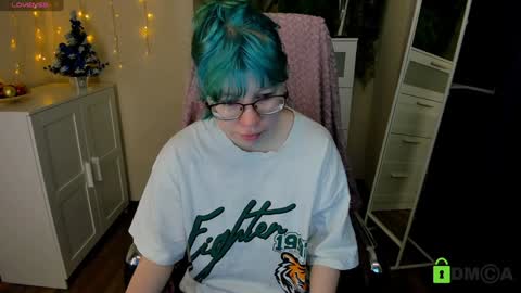 Snapshot of melissa_wells chatting on 4, 1, 2025 Melissa online show from 4, 1, 2025
