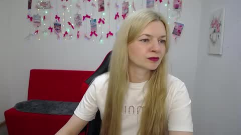 Snapshot of melissatylerbb chatting on 26, 5, 2026 Melissa online show from 26, 5, 2026