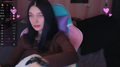 Snapshot of mella_freya chatting on 2, 1, 2025 Freya  IM NONUDE online show from 2, 1, 2025