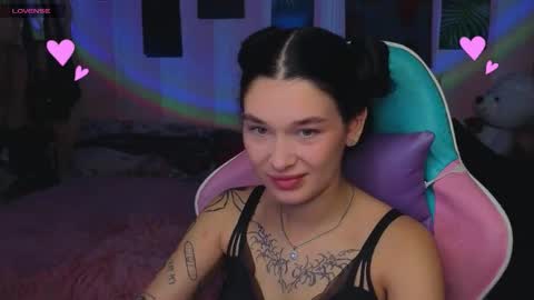 Snapshot of mella_freya chatting on 23, 9, 2025 Freya  IM NONUDE online show from 23, 9, 2025