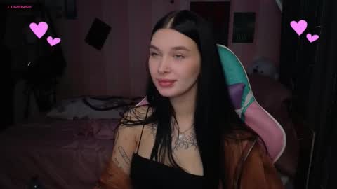 Snapshot of mella_freya chatting on 23, 10, 2025 Freya  IM NONUDE online show from 23, 10, 2025