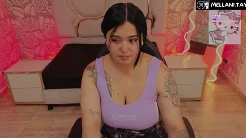 Snapshot of mellani_tay chatting on 4, 12, 2025 Mellani online show from 4, 12, 2025