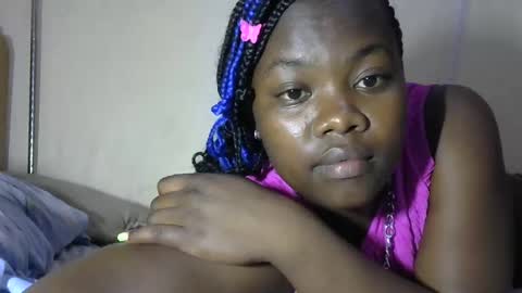 Snapshot of mellcy chatting on 4, 12, 2024 mell online show from 4, 12, 2024