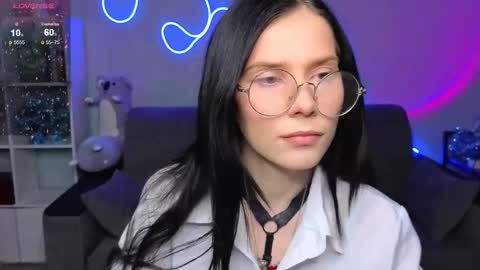 Snapshot of mellhyees chatting on 12, 1, 2026 mellhyees online show from 12, 1, 2026