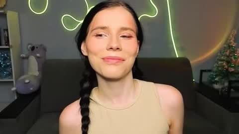 Snapshot of mellhyees chatting on 17, 1, 2026 mellhyees online show from 17, 1, 2026