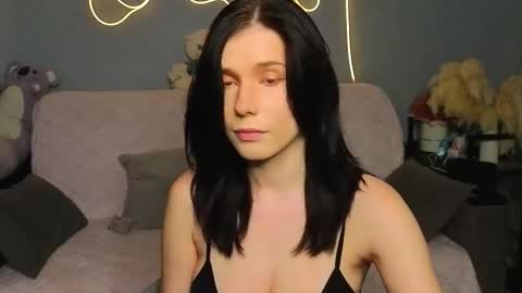 Snapshot of mellhyees chatting on 1, 2, 2026 mellhyees online show from 1, 2, 2026