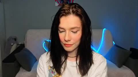 Snapshot of mellhyees chatting on 1, 3, 2026 mellhyees online show from 1, 3, 2026