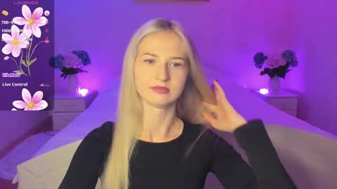 Mellina online show from 6, 10, 2025