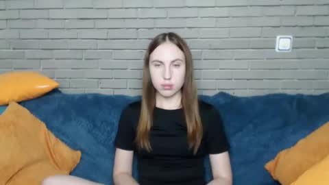 Snapshot of mellingi chatting on 11, 10, 2025 mellingi online show from 11, 10, 2025