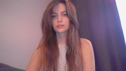 Snapshot of mellisamay chatting on 3, 2, 2025 Mellisa online show from 3, 2, 2025