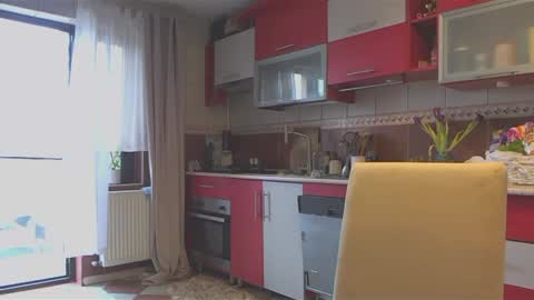 Melly online show from 12, 3, 2025