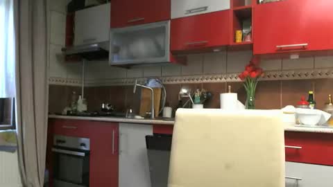 Snapshot of melly_rosey chatting on 20, 4, 2026 Melly online show from 20, 4, 2026
