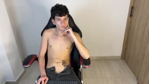 Melo online show from 12, 1, 2025