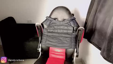 Melo online show from 7, 1, 2026