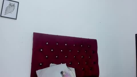 Snapshot of meloddy_megann chatting on 21, 4, 2026 Melody online show from 21, 4, 2026
