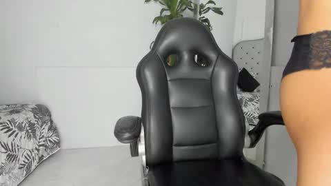 Melodi  online show from 23, 11, 2025