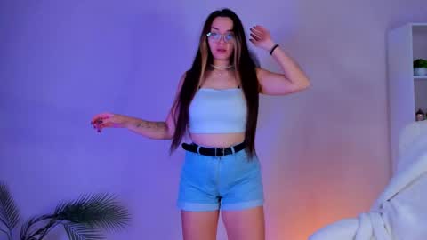 melody_sol online show from 25, 11, 2025