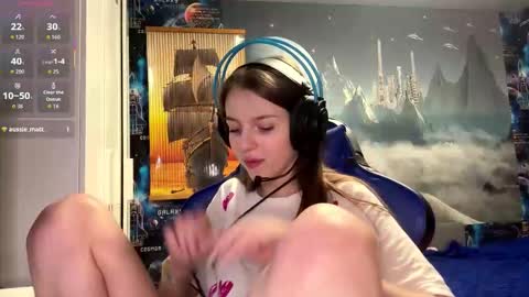 Hi Im Aria 18 years old online show from 21, 2, 2026