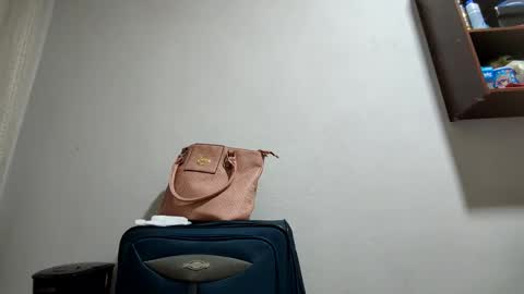 Snapshot of meltingdab chatting on 25, 2, 2025 meltingdab online show from 25, 2, 2025