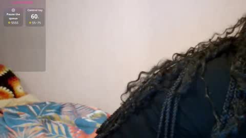 Snapshot of melyssaluv chatting on 20, 10, 2025 Melyssaluv online show from 20, 10, 2025