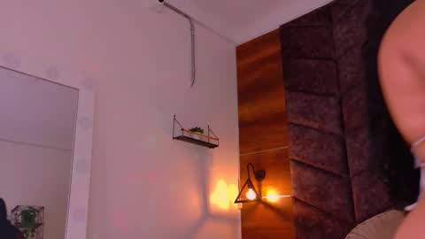  Memphis Williams  online show from 20, 12, 2025