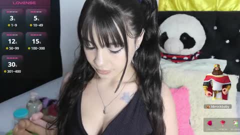 Snapshot of mena_hicks chatting on 17, 1, 2026 Heart online show from 17, 1, 2026