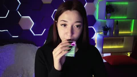 Mencialo online show from 28, 12, 2024