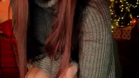 Snapshot of mencialo chatting on 18, 12, 2025 Mencialo online show from 18, 12, 2025