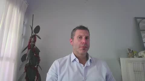 Snapshot of menotista chatting on 17, 12, 2025 menotista online show from 17, 12, 2025