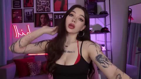 Snapshot of meow__baby chatting on 23, 10, 2025 Amy Meow online show from 23, 10, 2025