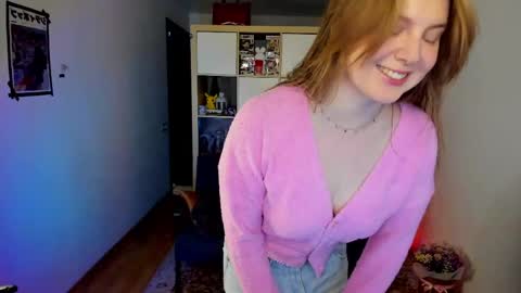 Flora  Next stream November 17th at 6  GMT online show from 8, 5, 2026