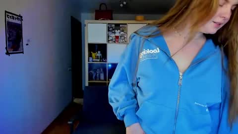 Flora  Next stream November 17th at 6  GMT online show from 1, 6, 2026
