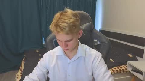 Mickey online show from 18, 11, 2025