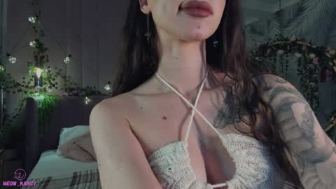 Snapshot of meow_nancy chatting on 16, 12, 2024 Heeyyooo Im Nans Subscribe to me I will be glad online show from 16, 12, 2024