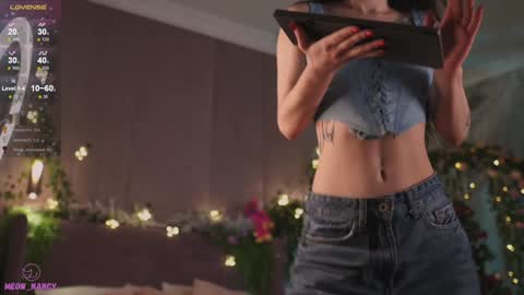 Snapshot of meow_nancy chatting on 3, 1, 2025 Heeyyooo Im Nans Subscribe to me I will be glad online show from 3, 1, 2025