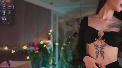 Snapshot of meow_nancy chatting on 6, 1, 2025 Heeyyooo Im Nans Subscribe to me I will be glad online show from 6, 1, 2025