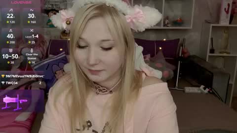 Snapshot of meowkakitty chatting on 28, 2, 2026 MeowkaKitty online show from 28, 2, 2026