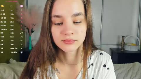 Julie online show from 13, 4, 2026