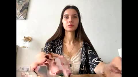 LEVA online show from 8, 4, 2026