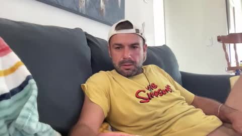 Mercedes190d online show from 4, 3, 2026