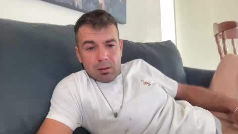 Snapshot of mercedes190d chatting on 4, 5, 2026 Mercedes190d online show from 4, 5, 2026