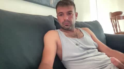 Snapshot of mercedes190d chatting on 9, 5, 2026 Mercedes190d online show from 9, 5, 2026