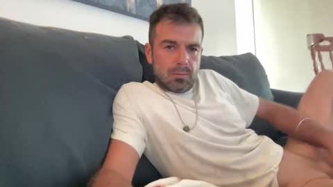Snapshot of mercedes190d chatting on 4, 6, 2026 Mercedes190d online show from 4, 6, 2026
