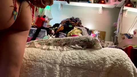 Snapshot of merelyalover chatting on 27, 12, 2024 gurlnips online show from 27, 12, 2024