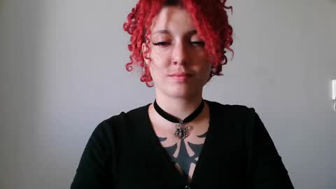 Miss Freckles online show from 26, 4, 2026