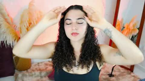 Snapshot of merida_bell18 chatting on 23, 11, 2025 Merida Bell online show from 23, 11, 2025