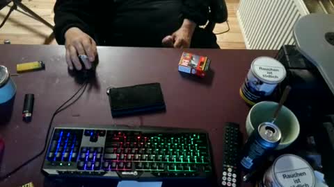 Snapshot of merkur32 chatting on 5, 7, 2026 merkur32 online show from 5, 7, 2026