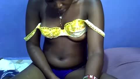 merlin_queen online show from 7, 10, 2025